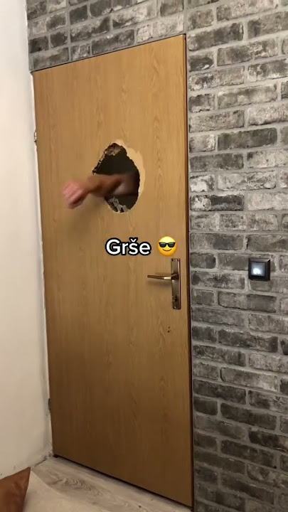 😂😂 #saurusgang