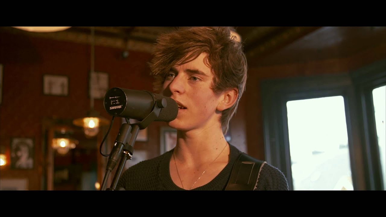 Shannon Collis desktop Wallpapers