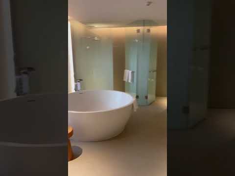 Inside Ad Lib hotel Bangkok 2021!! incredibly CHEAP