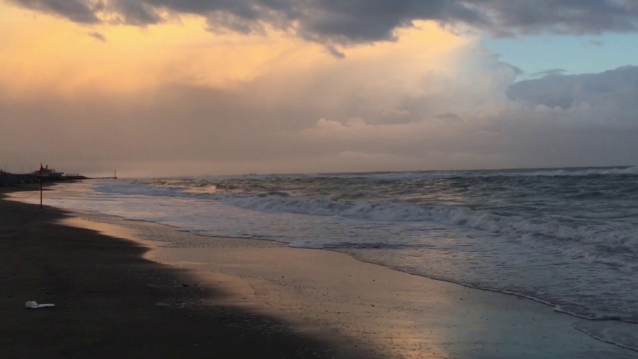 Dopo La Tempesta Esce Sempre Il Sole Frasi Dopo la tempesta, il sole - YouTube
