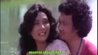 Rhoma Irama Feat Yati Octavia - Pantun Cinta { Original Soundtrack Film BerkelanaII} 1978 Full-HD