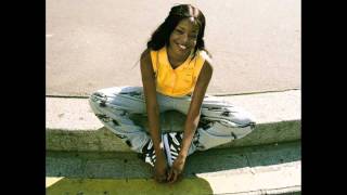 AZEALIA BANKS x RUNNIN' FT LUNICE