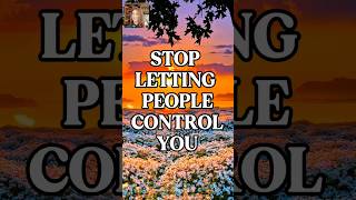 NIEMAND KAN JE BOOS MAKEN ZONDER JOUW TOESTEMMING 🔥 #Shorts #MotiverendeShorts #SuccesTips #Menta...