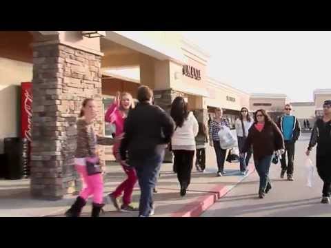 تصویری: Outlet Mall در منطقه خلیج سانفرانسیسکو