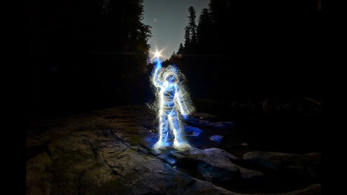 How to make yourself invisible in light painting photos