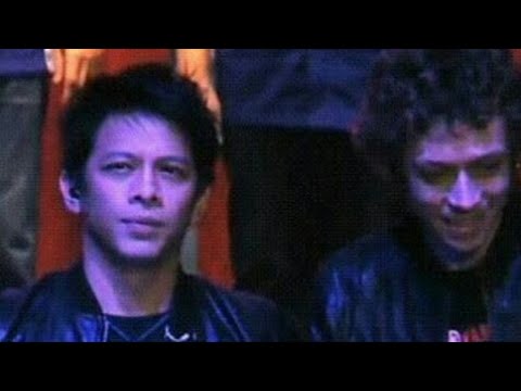 Ariel Noah Ft Valentino Rossi Semakin Di Depan