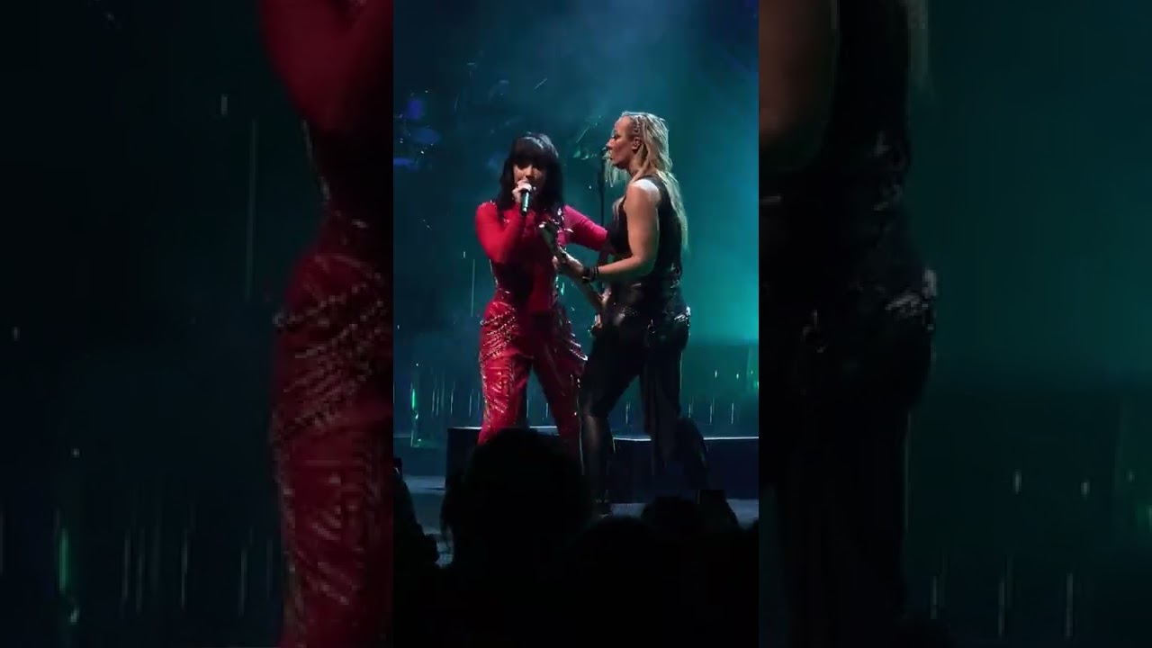 Demi Lovato - Cool for the Summer - Beacon Theatre 10/18/22