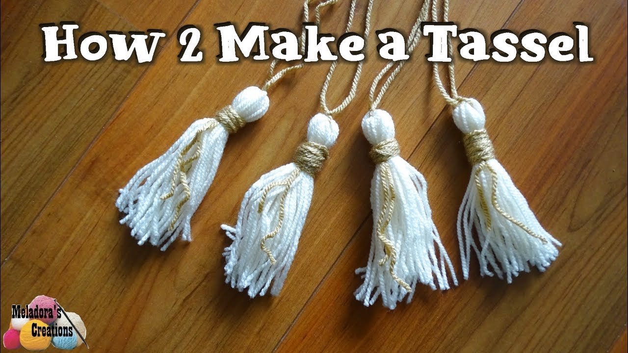 How to Make Yarn Tassels • RaffamusaDesigns