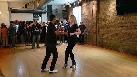 On2 Intermediate Salsa Turn Pattern