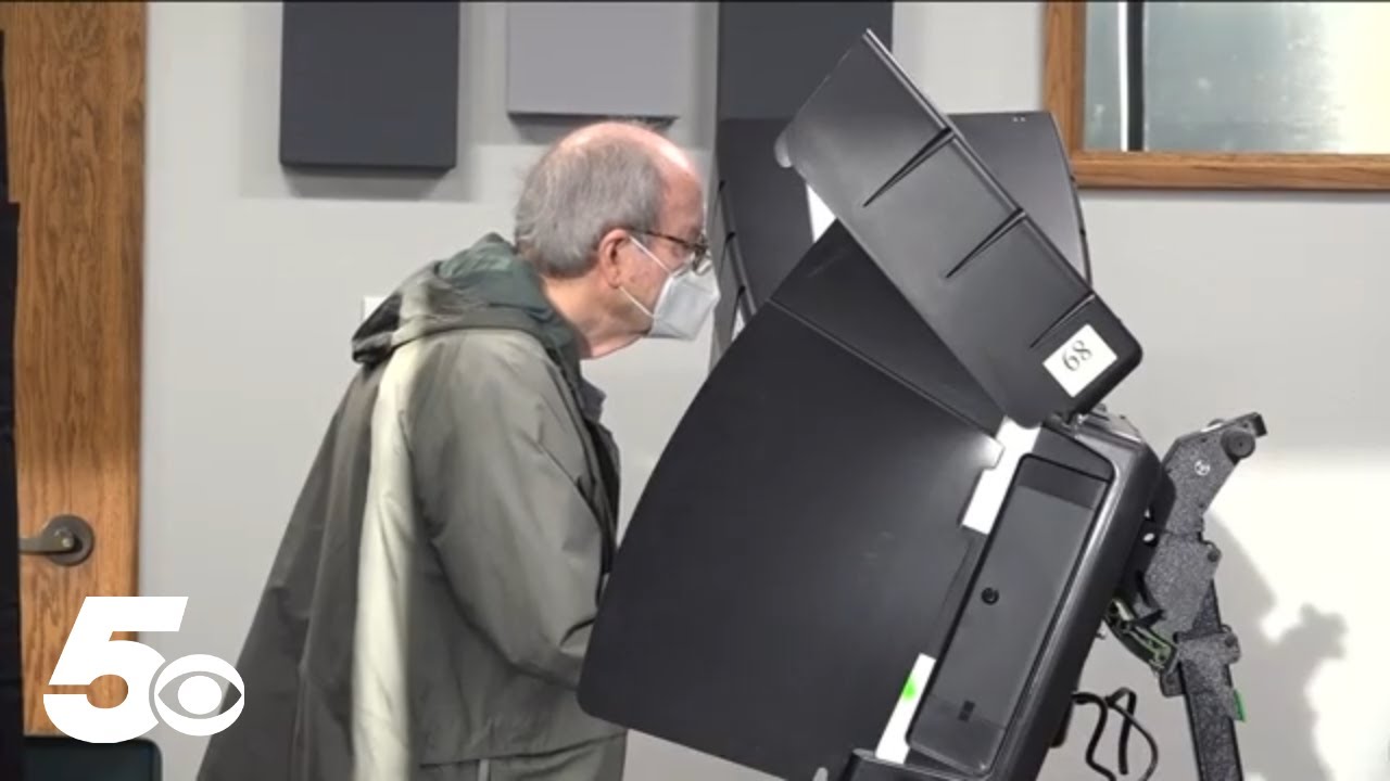 Day 3 of early voting in Arkansas - YouTube