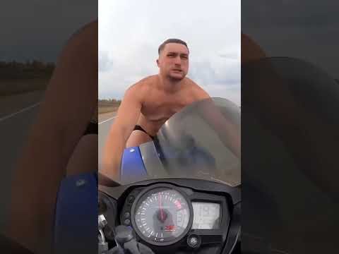 Shorts: 299 км/ч без шлема #tiktok #shorts #youtube