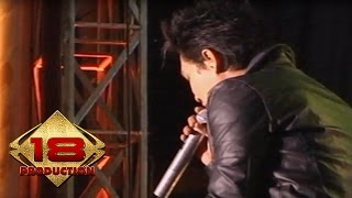 Armada - Apa Kabar Kamu Sayang   (Live Konser Sidoarjo 21 September 2013)