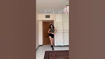 Catwalking Is Freakin HARD 