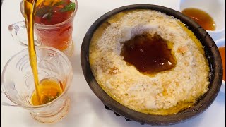 الخبز والشربه اليمني بالسمن والعسل بل المقادير المظبوطه  Yemeni Fattah