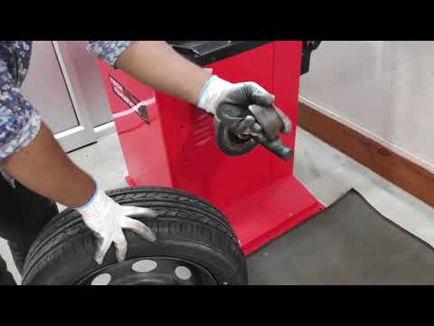 Video: Jak skladovat benzín (s obrázky)