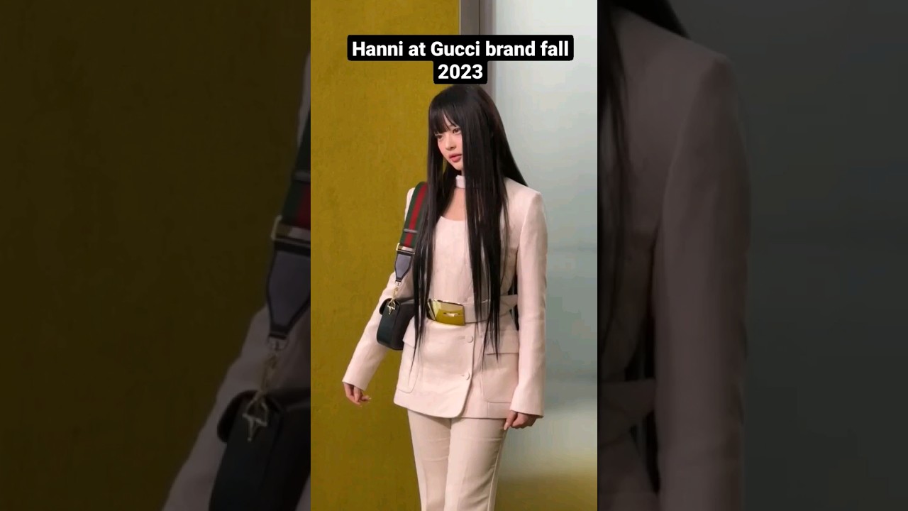 @voguemagazine Gucci Global Brand Ambassador Hanni arrived at the brand's fall 2023 #gucci #hanni adlı videoyu YouTube'da izle @voguemagazine Gucci Global Brand Ambassador Hanni arrived at the brand's fall 2023 #gucci #hanni adlı videoyu YouTube'da izle