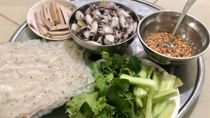 Mực Hấp Ăn Kèm Với Rau Gì? Bí Quyết Chọn Rau Chuẩn Vị và Tăng Sức Hấp Dẫn Cho Món Mực