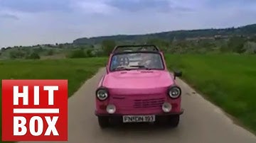 Thumbnail of HENRY VALENTINO feat. Daffi Cramer - Im Wagen Vor Mir (OFFICIAL VIDEO) 'MEINE SCHÖNSTEN MELODIEN'