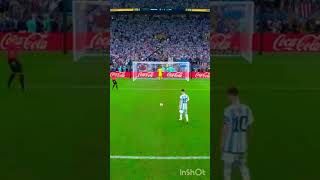 How to Take a Penalty Like Messi 🇦🇷🐐#shorts #football #messi #worldcup screenshot 5