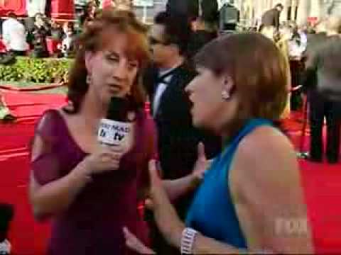 MADtv - Nicole and Bobby at the 57th Annual Emmy A...