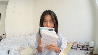 what im reading this summer | pack with me for GREECE