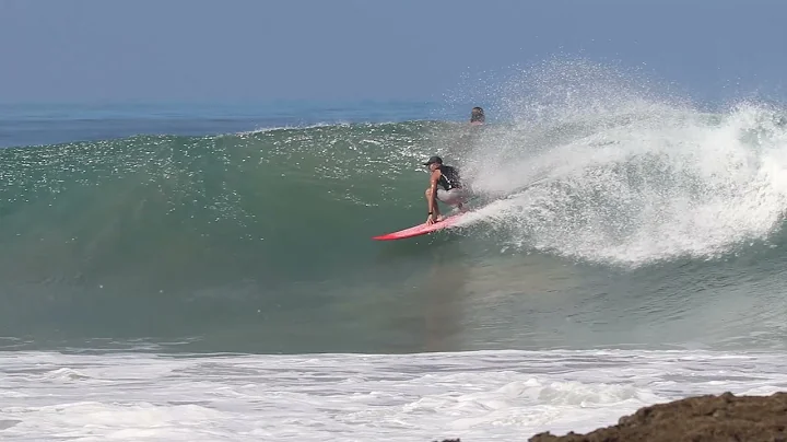 BIG SWELL!  Santa Teresa, Costa Rica