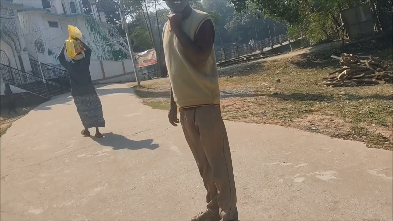 Hamara gaon purv mohalla#villagelife #villagevlog #🌳🌴🌿🏕️🏞️