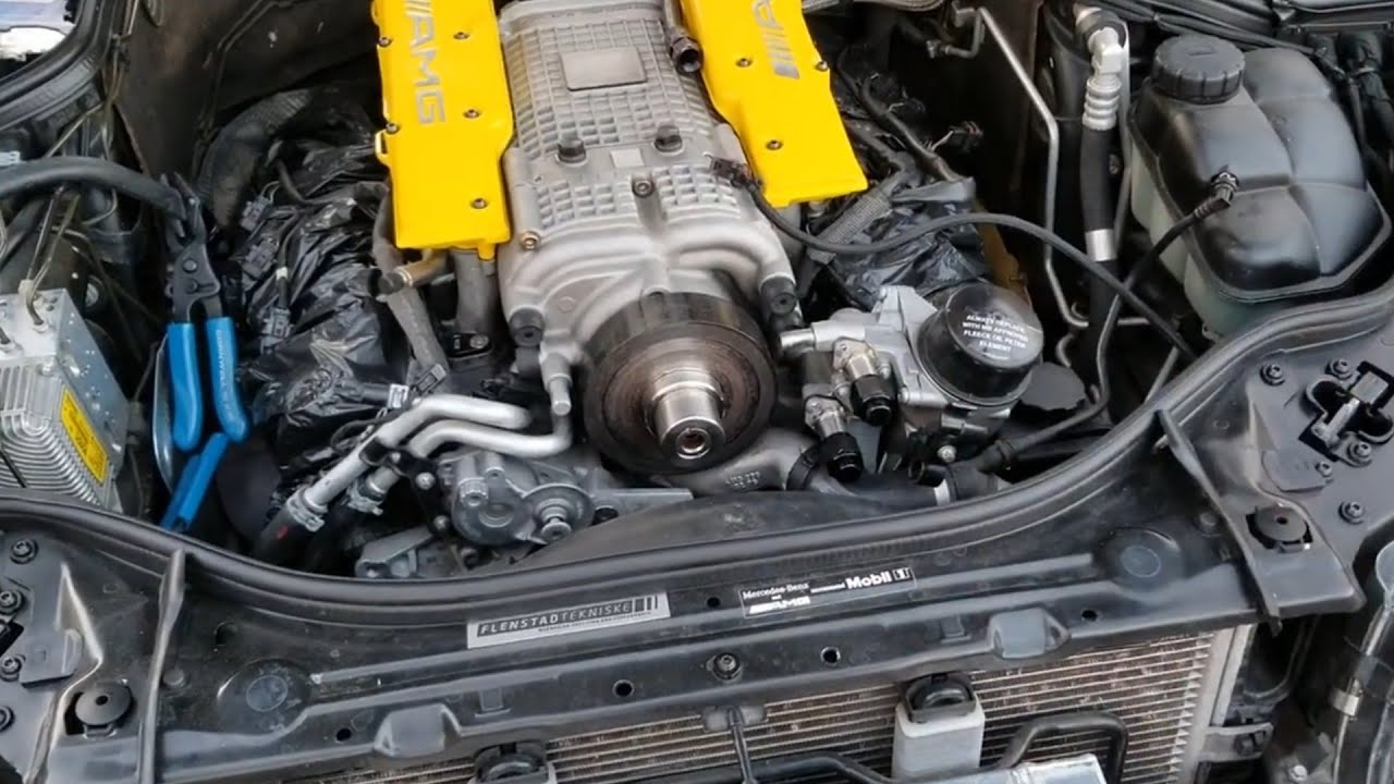 MY 2005 E55 AMG MERCEDES BENZ OIL COOLER LINES FAILED - YouTube