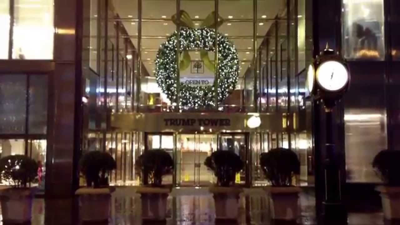 Christmas Lights - Trump Tower 5th Avenue New York City ...