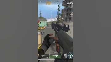 I didn’t even notice him. Warzone Mobile😄