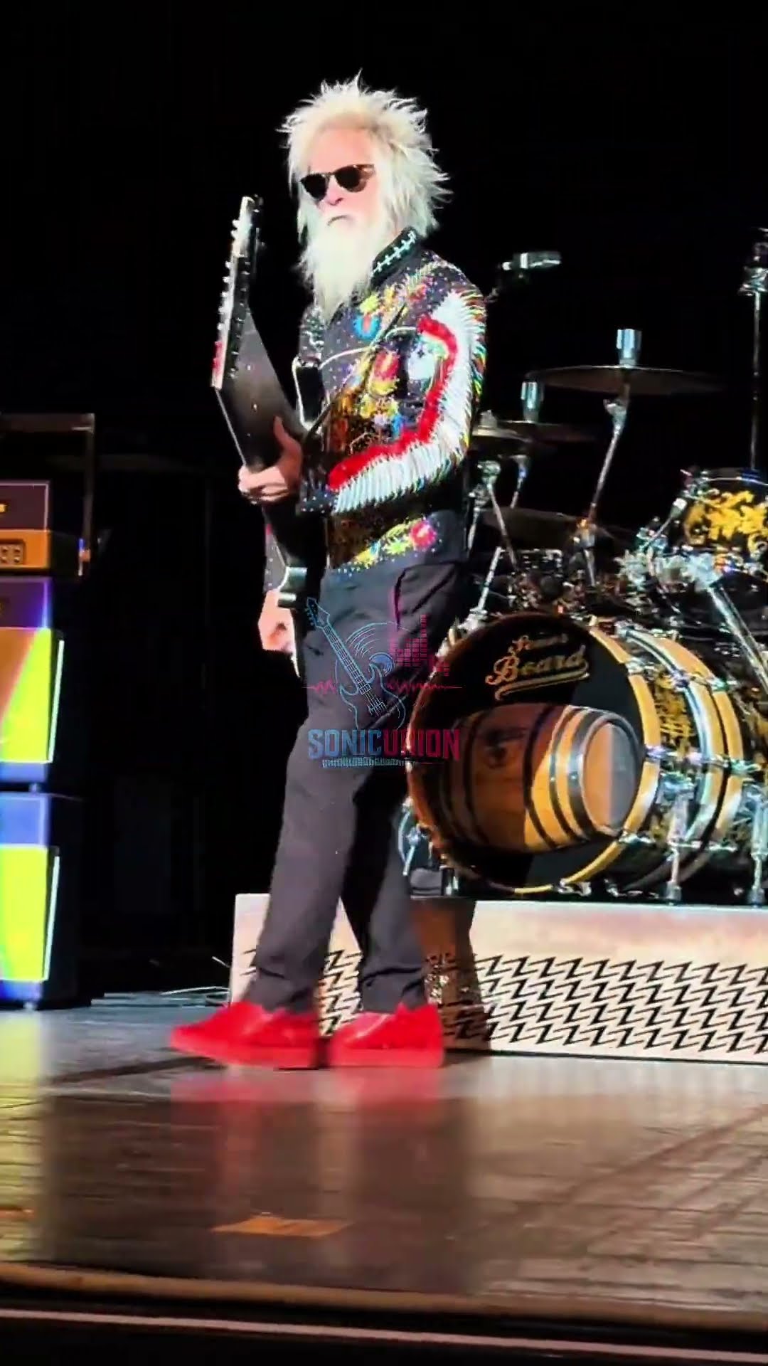 amazing guitar from ZZ TOP!! #sonicunion #zztop #guitarist