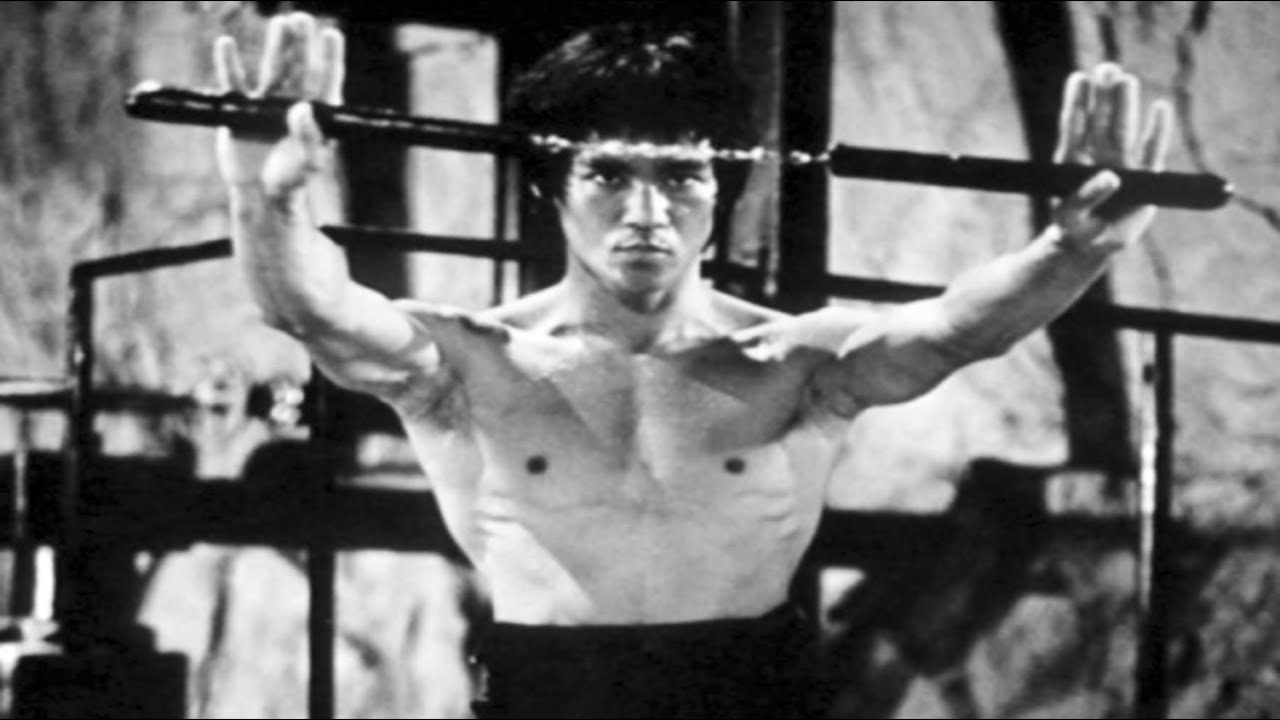 Nunchaku training Bruce Lee techniques ننشاكو بروسلي nunchaku YouTube