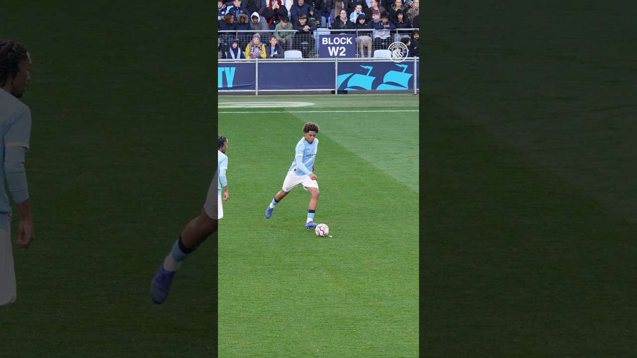 π Couldn't be more Top Bins! π₯#football #goals #mancity #fayouthcup #shorts #shortsfeed