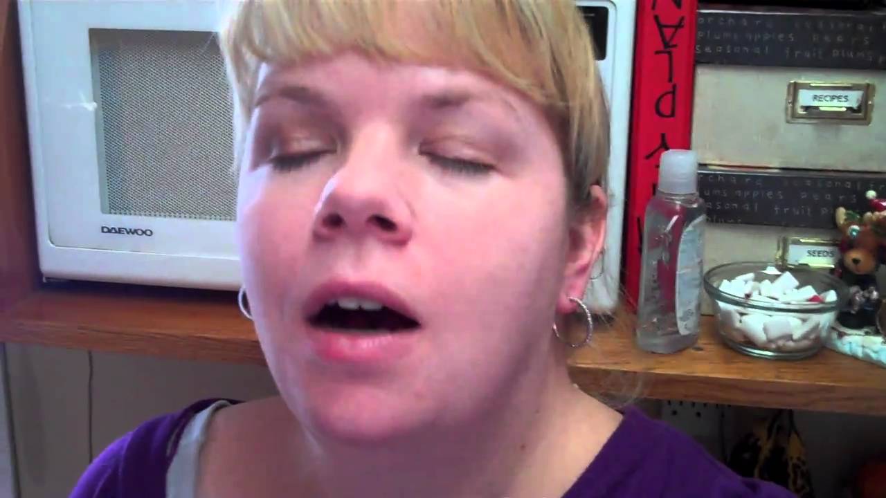 Organizing Tip of the Day- Take 5 minutes and organize a drawer - YouTube