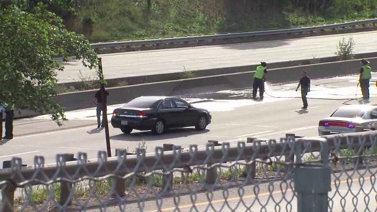 Ohio State Highway Patrol trooper dies after being hit by vehicle on ...