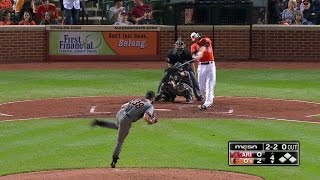 ARI@BAL: Mancini crushes a solo homer to left-center