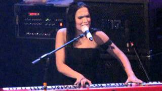 Tarja live-Sing for me-I feel imortal-acoustic