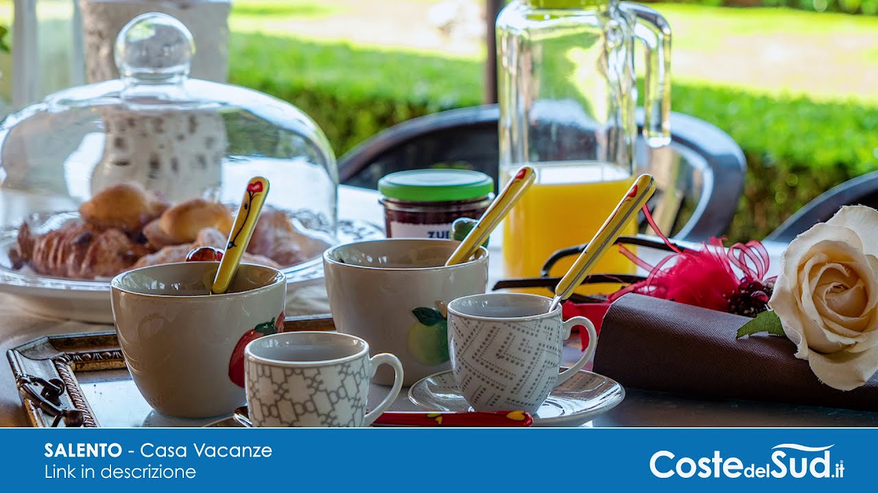 Villa con piscina indipendente e giardino nel cuore del Salento a TAURISANO nel SALENTO - CODICE 038