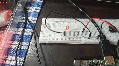 LED LIGHT INTENSITY GROWTH AND FADING USING RASPBERRY PI