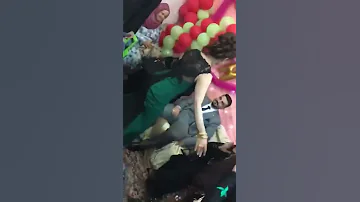 حفله خطوبه عراقيه خاصه للبنات شوفو العروسه كيف تركص للعريس الله ياجمالك 