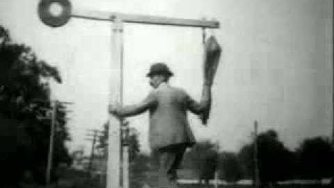 Free Stock Footage ● Train Picks Up Mail Bag (1903)