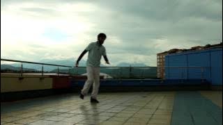 Waving | WOODJU - Hide your hands in the fog