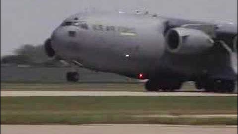 C-17 Short Field Landing - Thrust Reverser Demo