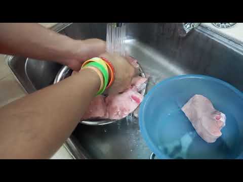 Pork Lungs | How To Clean And Prepare For Cooking Later | Pork Offal Confinement Dish