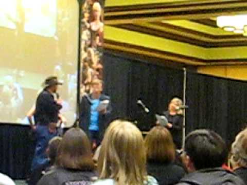 Xena Convention 2011 - Katherine Fugate's Xena Mov...