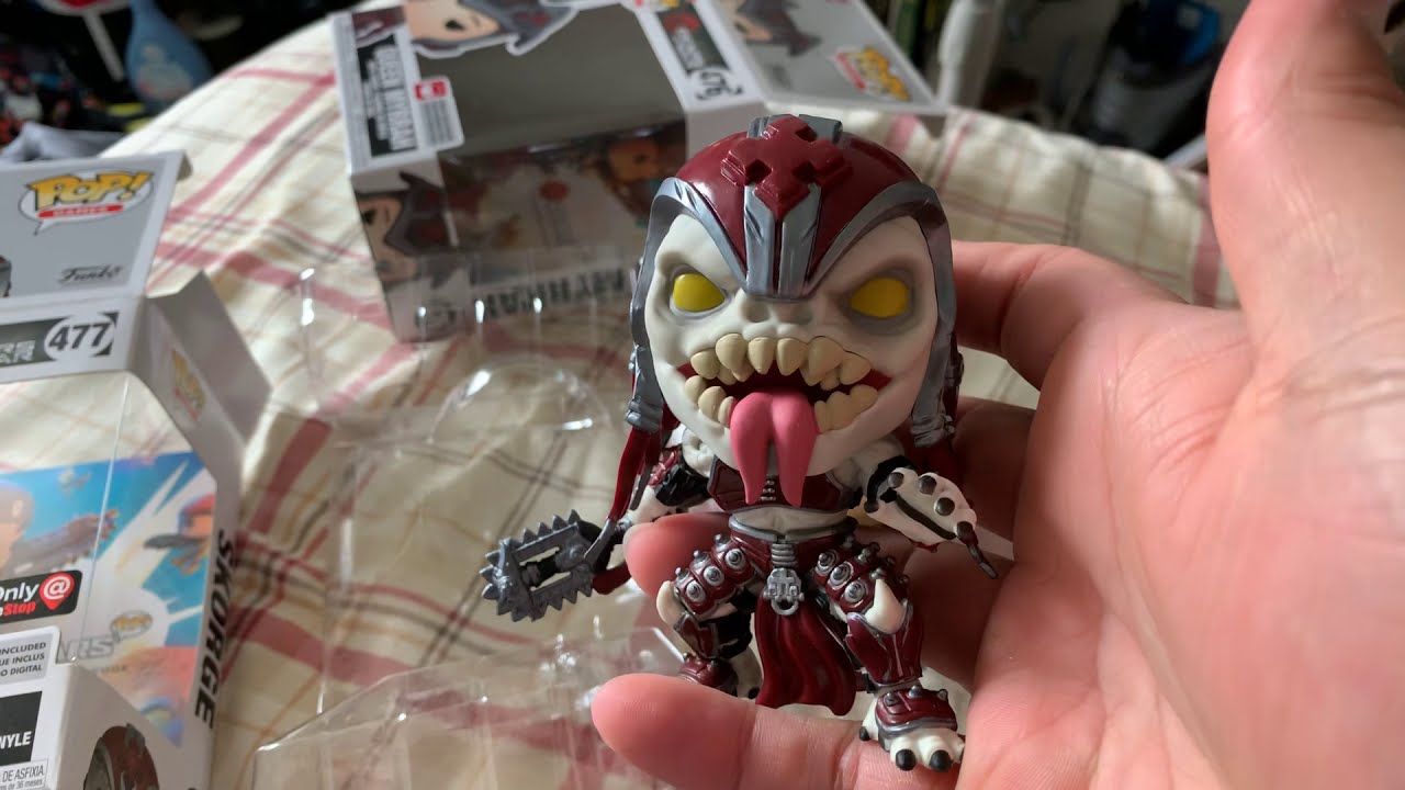 #72 Gears Of War Funko Pops Queen Myrrah & GameStop Exclusive Skorge