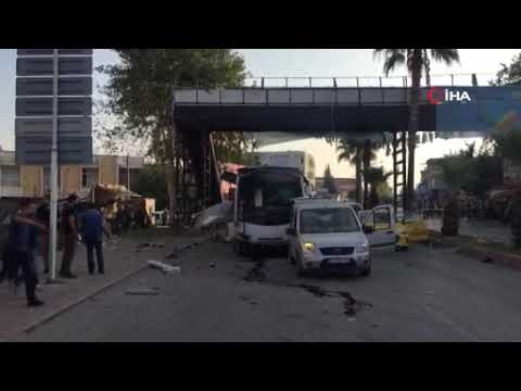 Adana'da çevik kuvvet aracına bombalı saldırı