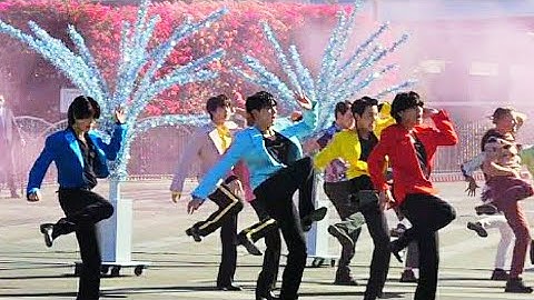 BTS Performing Butter, Dynamite, Permission to Dance - Crosswalk Concert James Corden FULL FANCAM 4K