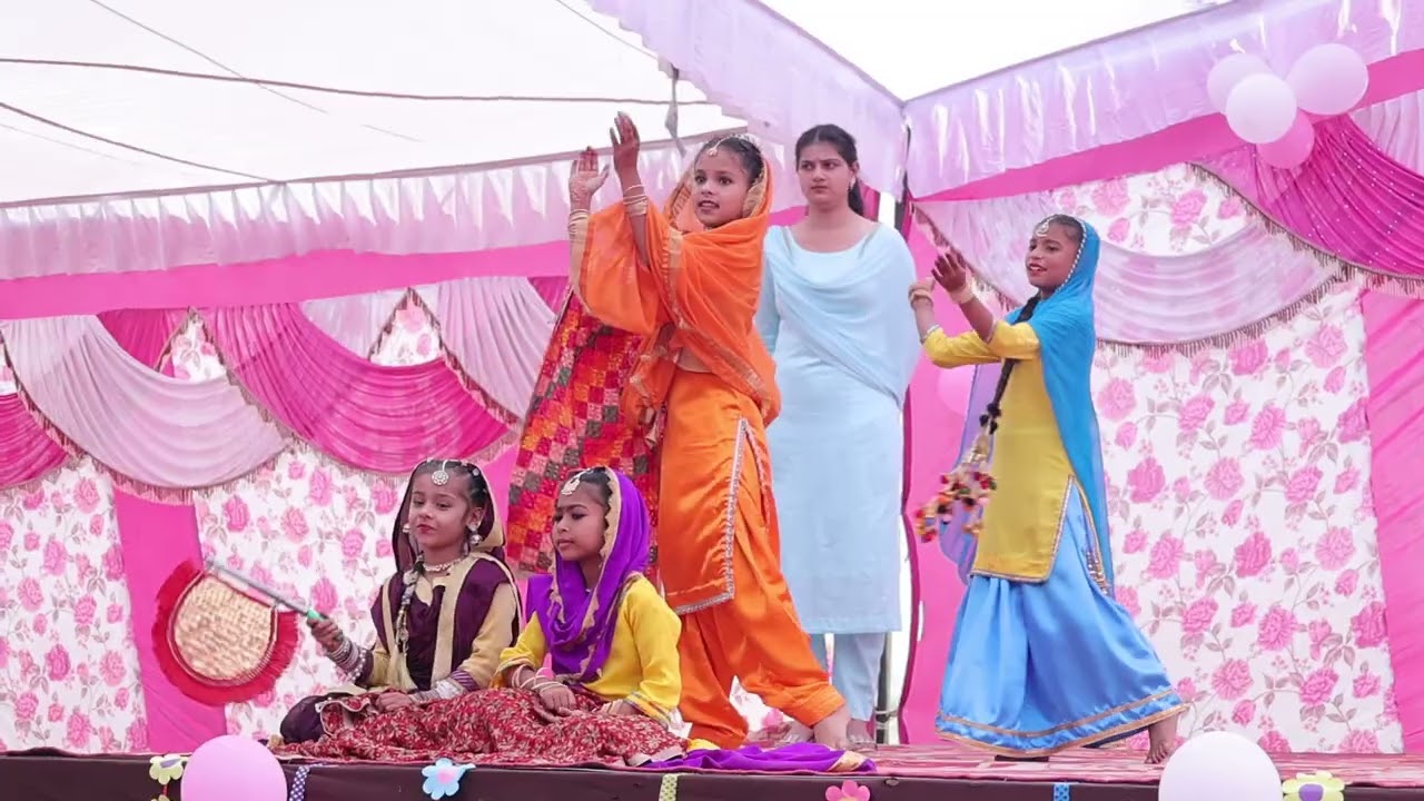 Gidha By Girls of Holy Heart Madevi