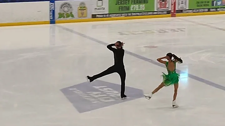 Lilah Fear and Lewis Gibson - 2022 Britannia Inter...